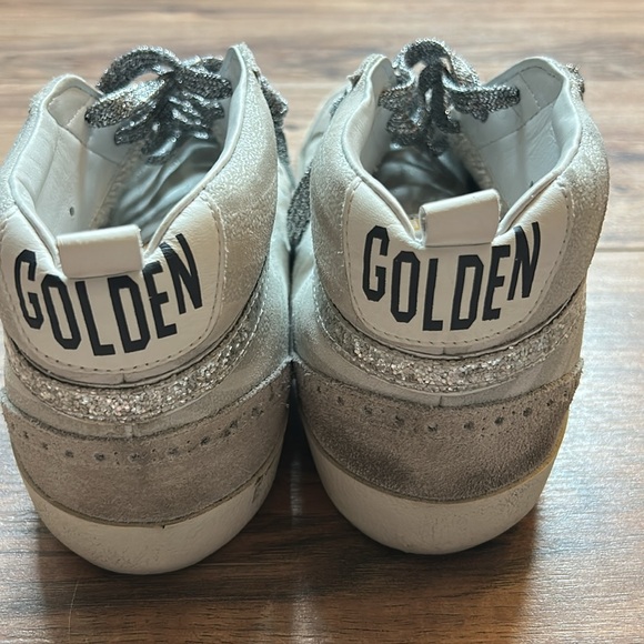 Golden Goose Gray Mid Star Shoes with Silver Glitter Laces - Picture 4 of 16